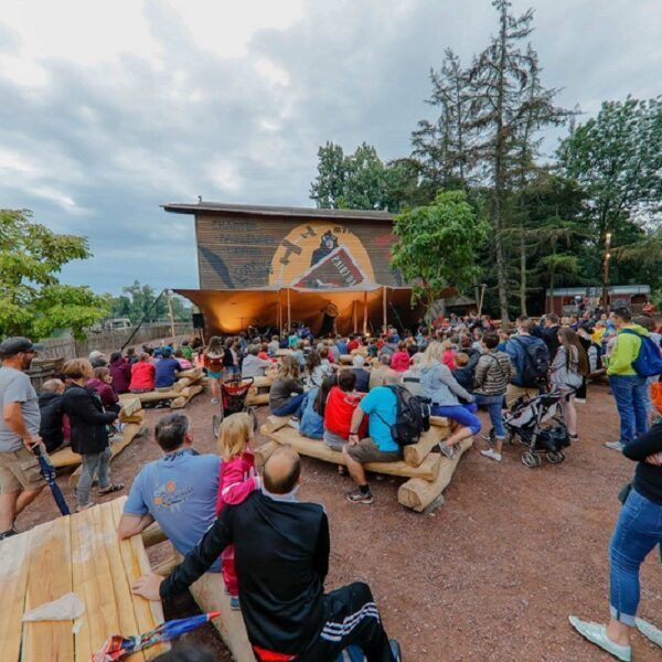 Een zomerfestival in Pairi Daiza