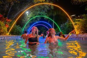 Aquatica Orlando onthult AquaGlow